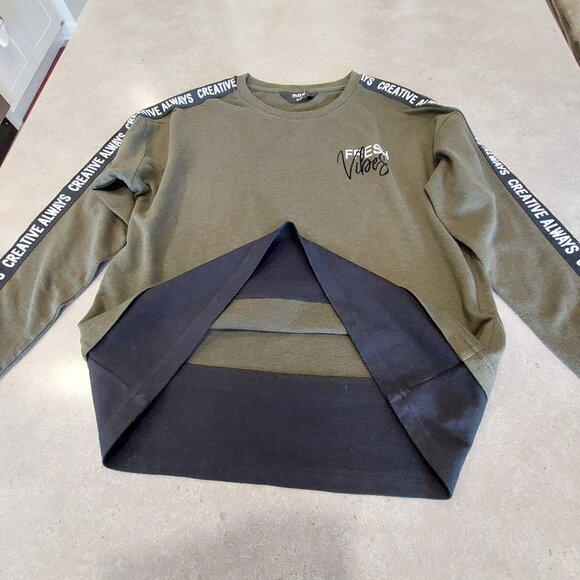 MAX Women's Typographic Print Crew Neck Long Sleeves Sweatshirt Olive/Black SML - Picture 4 of 13